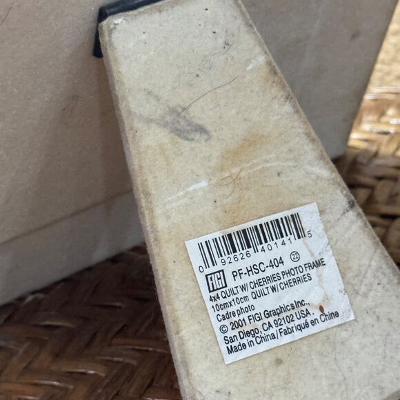 Figi Graphics Cherries And Flowers Picture Frame - Picture 9 of 9